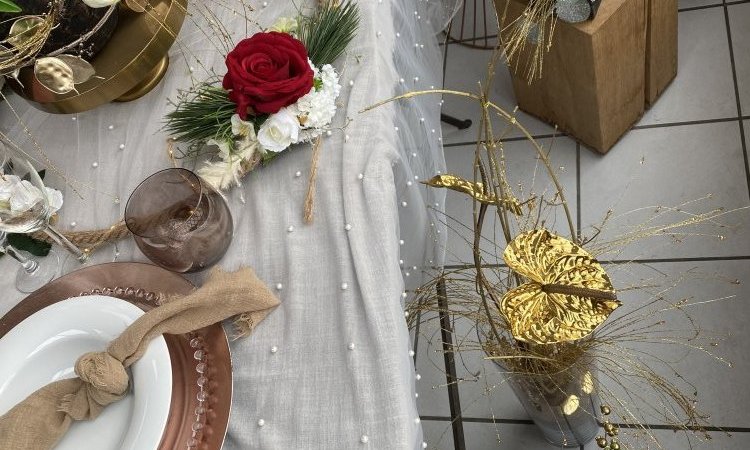 Décorations Florales artificielles pour Noël dans les Mont d'Or
