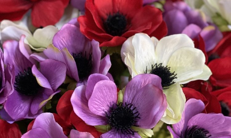De nouvelles fleurs artificielles pour le printemps au nord de Lyon