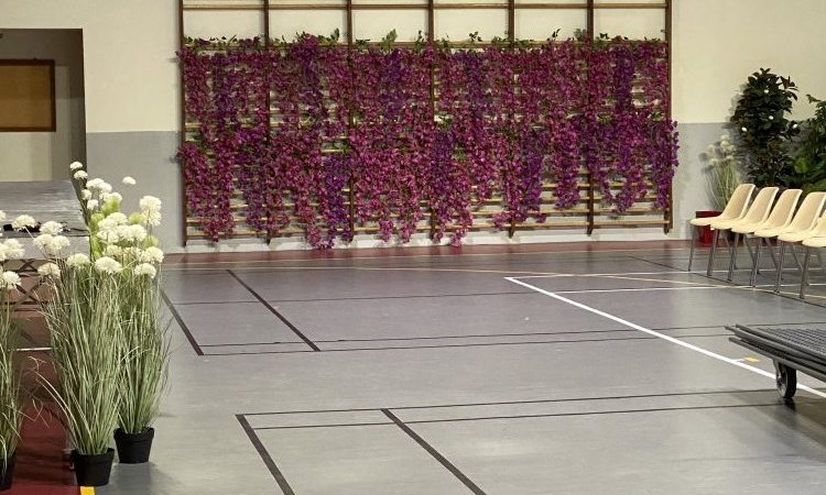 Décoration en fleurs artificielles pour vos événements à Couzon au Mont d'Or